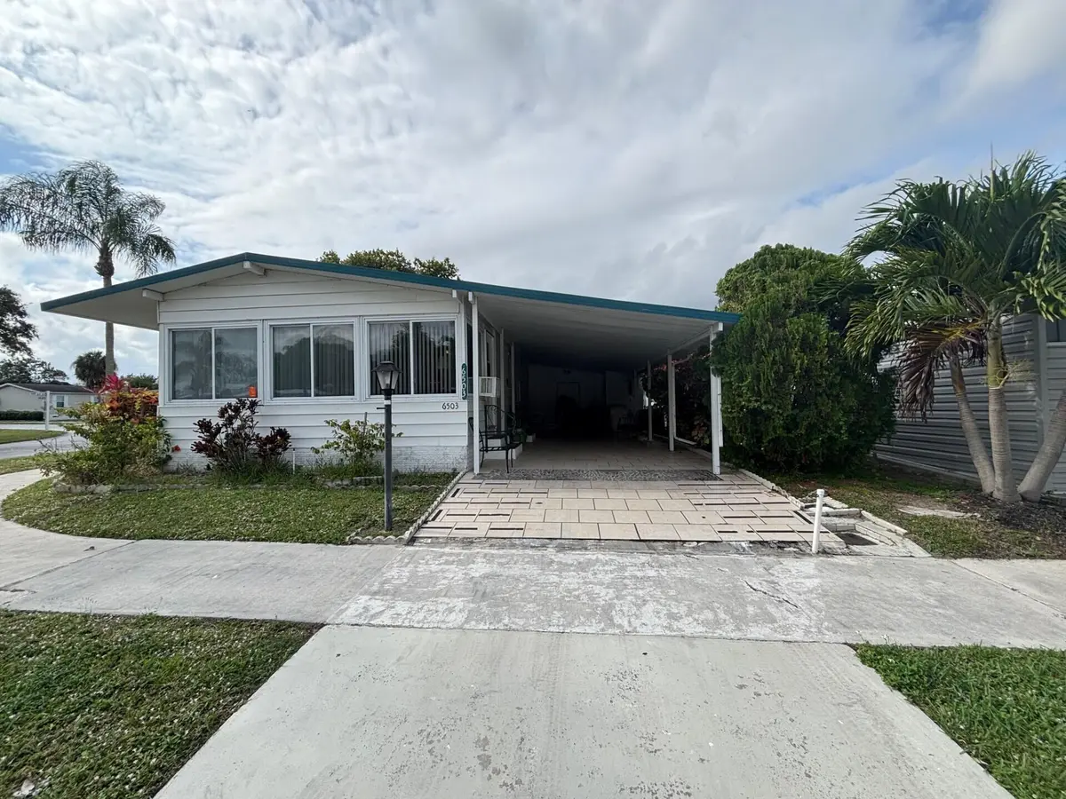 d305f501-0012-4d05-917e-2507edb77832 at 6503 NW 34th Ave, Coconut Creek