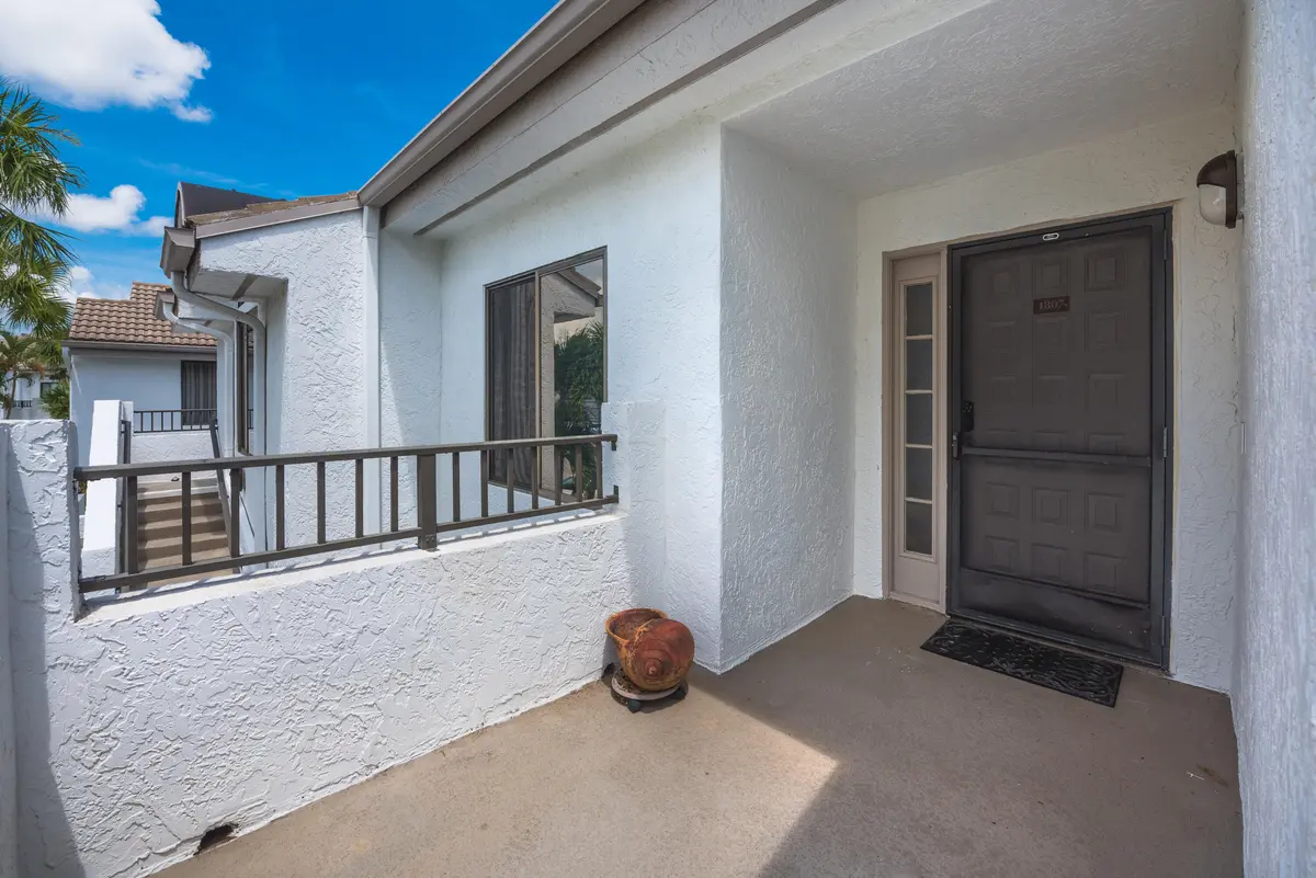 7689 Glendevon Ln #1807-24 at 7689 Glendevon Lane 1807, Delray Beach