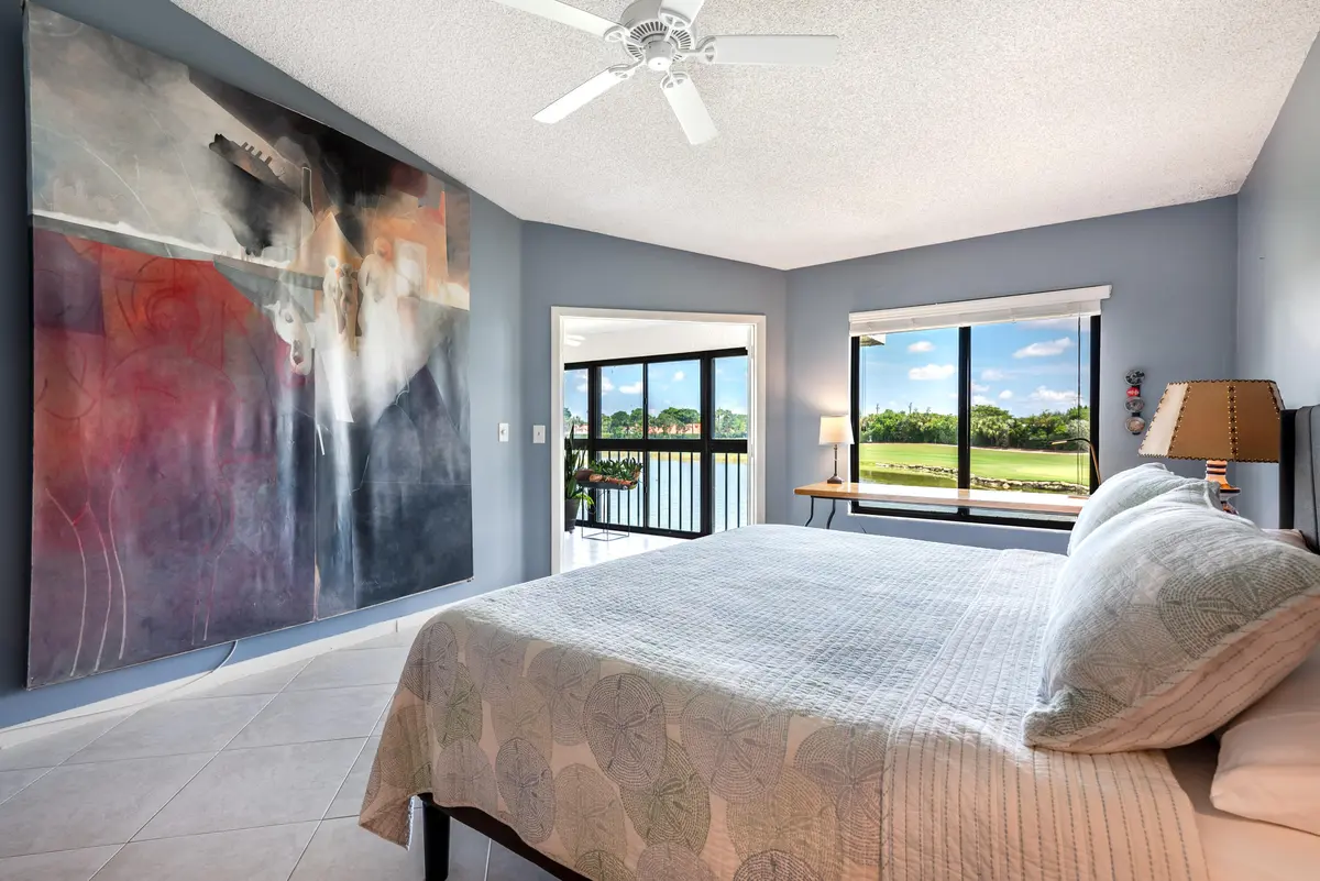 7689 Glendevon Ln #1807-17 at 7689 Glendevon Lane 1807, Delray Beach
