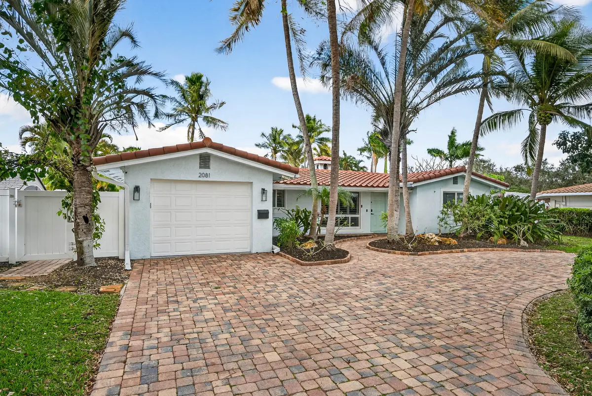 002-2081 at 2081 NE 25th Street, Lighthouse Point
