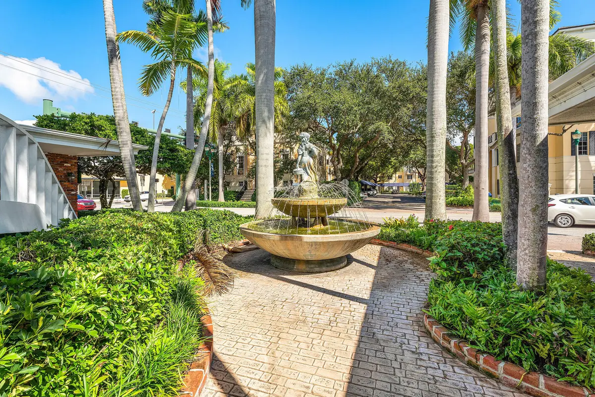 22DSC02212.jpg-vsuniqueid-68fb9c46cc783 at 96 NE 5th Avenue 96, Delray Beach
