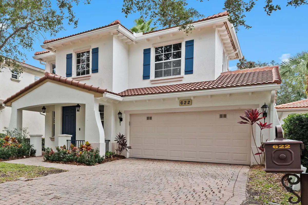 5-web-or-mls-622-castle-dr at 622 Castle Drive, Palm Beach Gardens