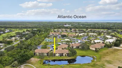 6333 SE Williamsburg Drive 204, Hobe Sound – sold