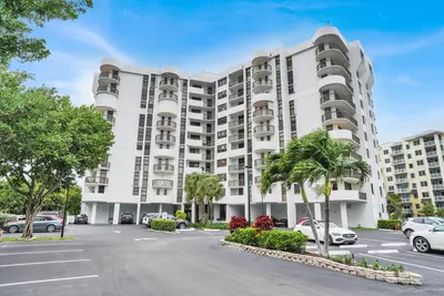 1361 S Ocean Boulevard Phb9, Pompano Beach – Condominium for sale