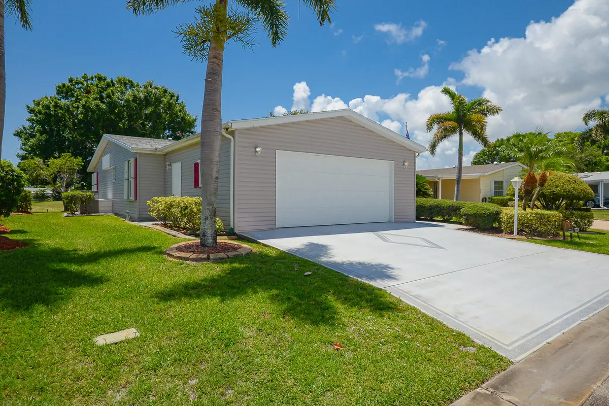 LR-2836 at 3225 Scarlet Tanager Court, Port St. Lucie