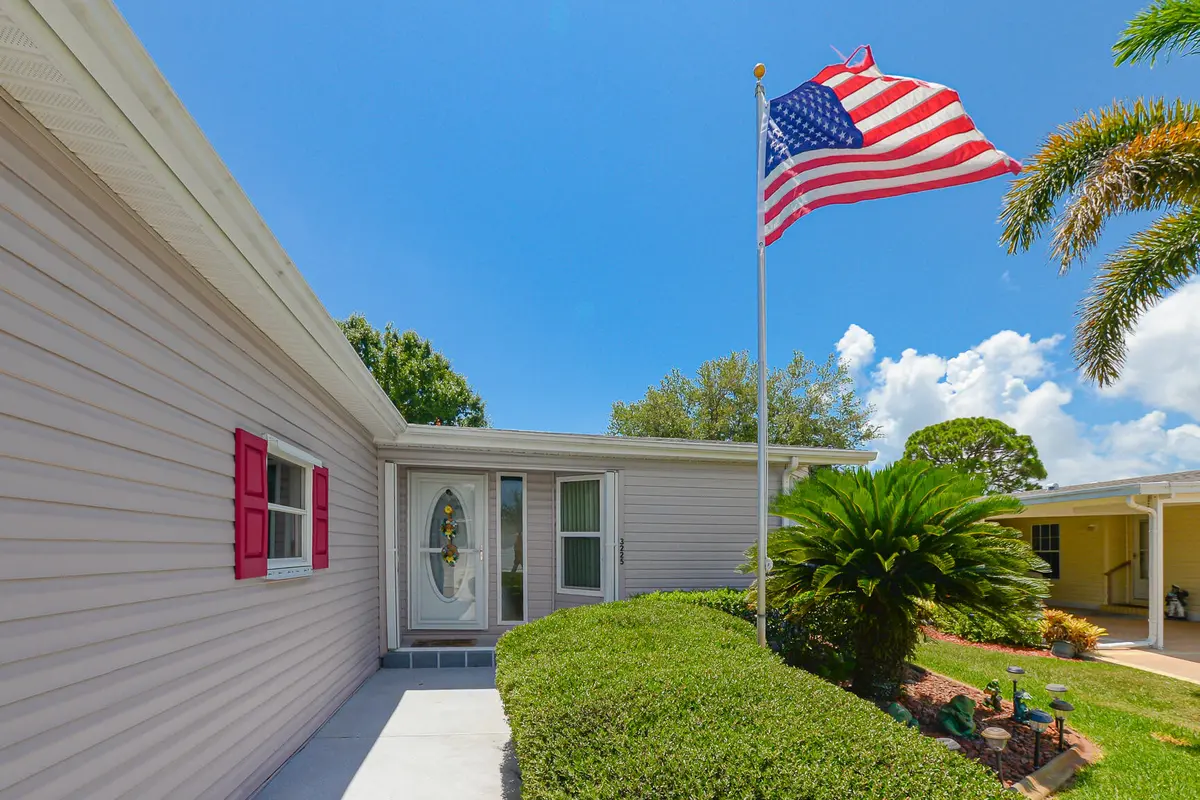 LR-2839 at 3225 Scarlet Tanager Court, Port St. Lucie