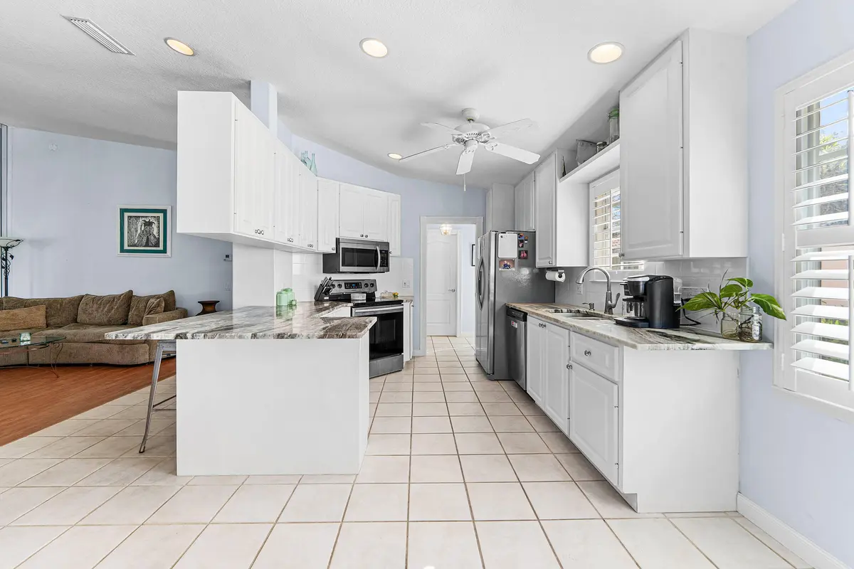 Kitchen at 2841 Livingston Lane, West Palm Beach