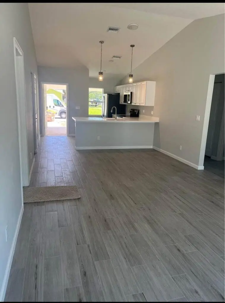 20250811185931304109000000-o at 1250 NW Antoch Avenue, Stuart