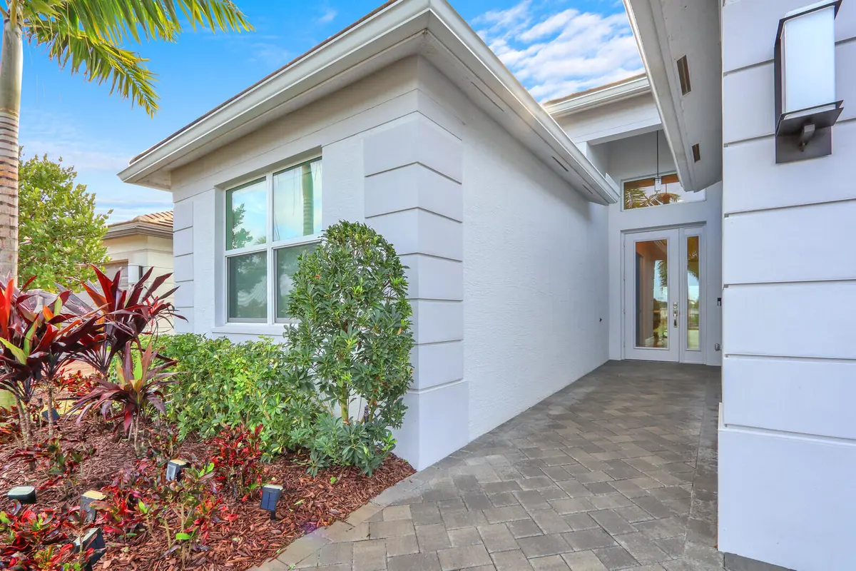 02_Image_2_mls at 11837 SW Coral Cove Parkway, Port St. Lucie