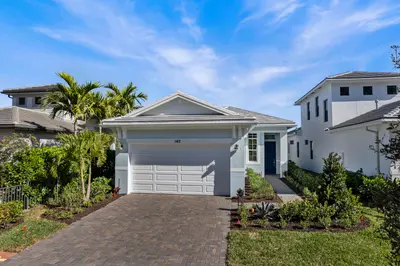 140 SE Via Tirso, Port St. Lucie – sold
