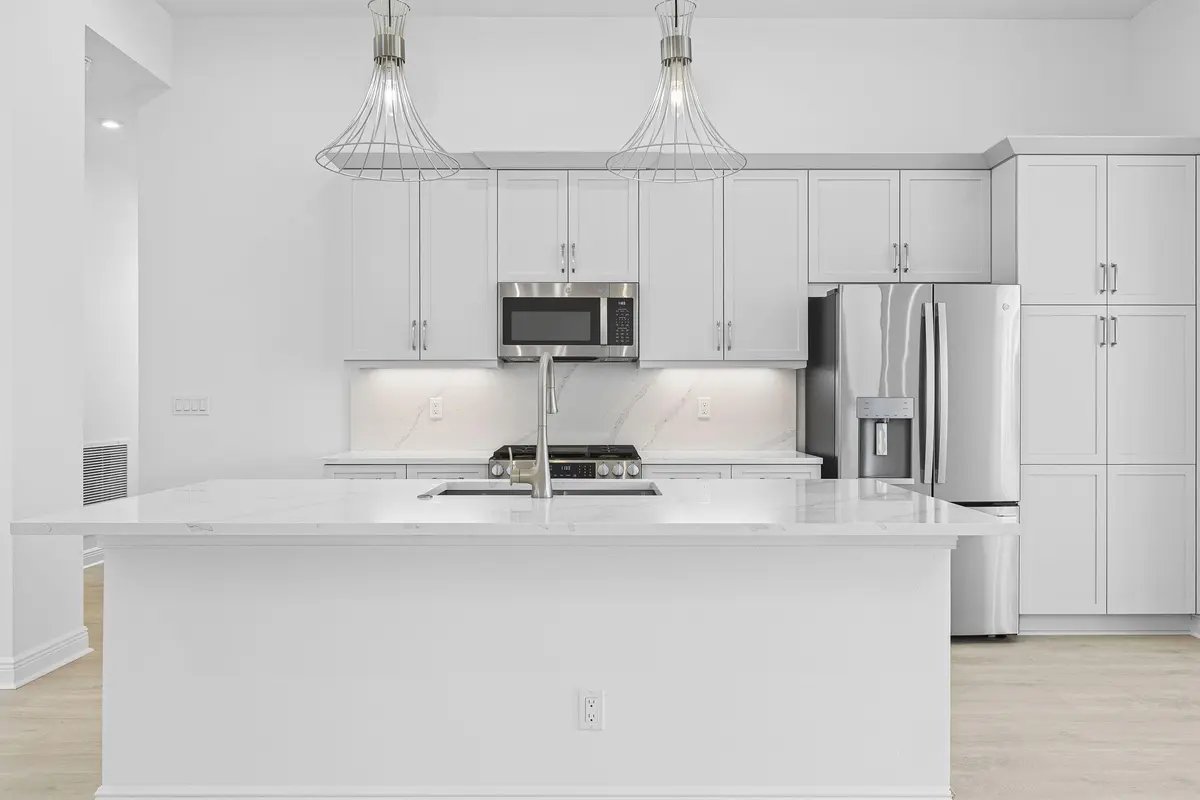 11-web-or-mls-_V7A6528 at 140 SE Via Tirso, Port St. Lucie
