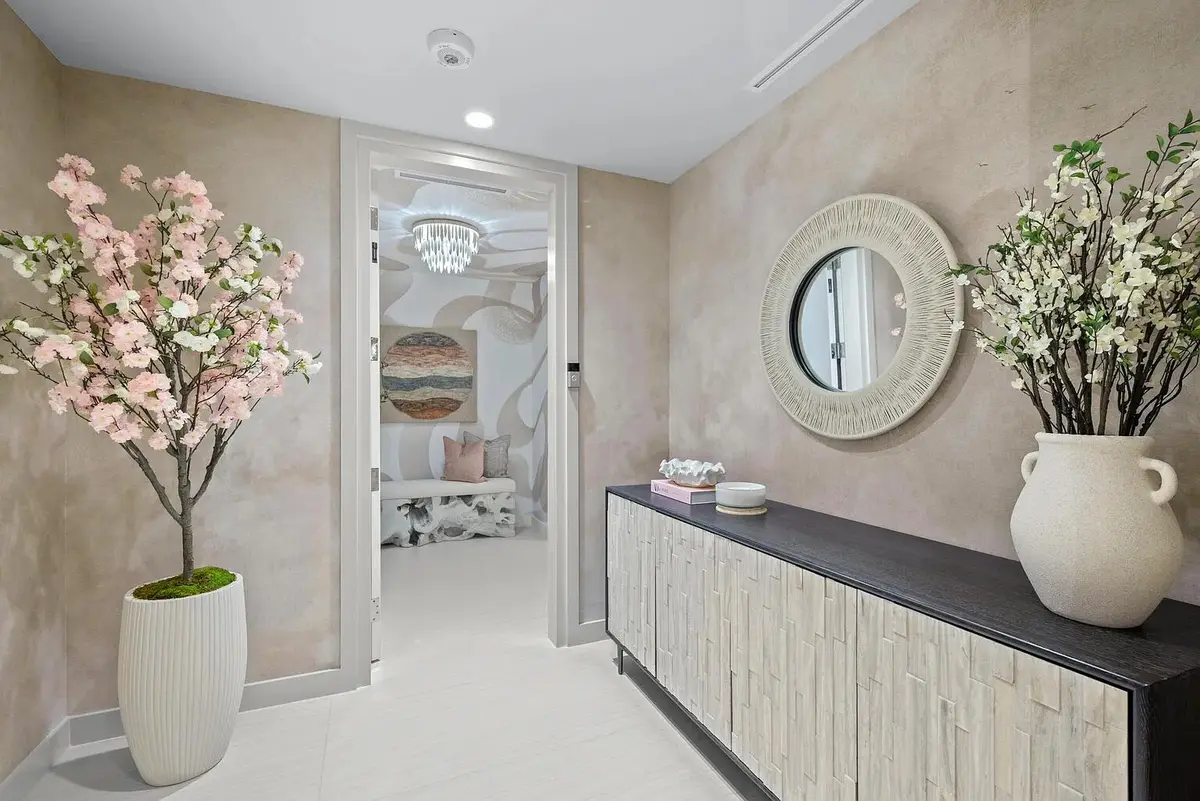 Vestibule 1 at 220 SE Mizner Boulevard 603, Boca Raton