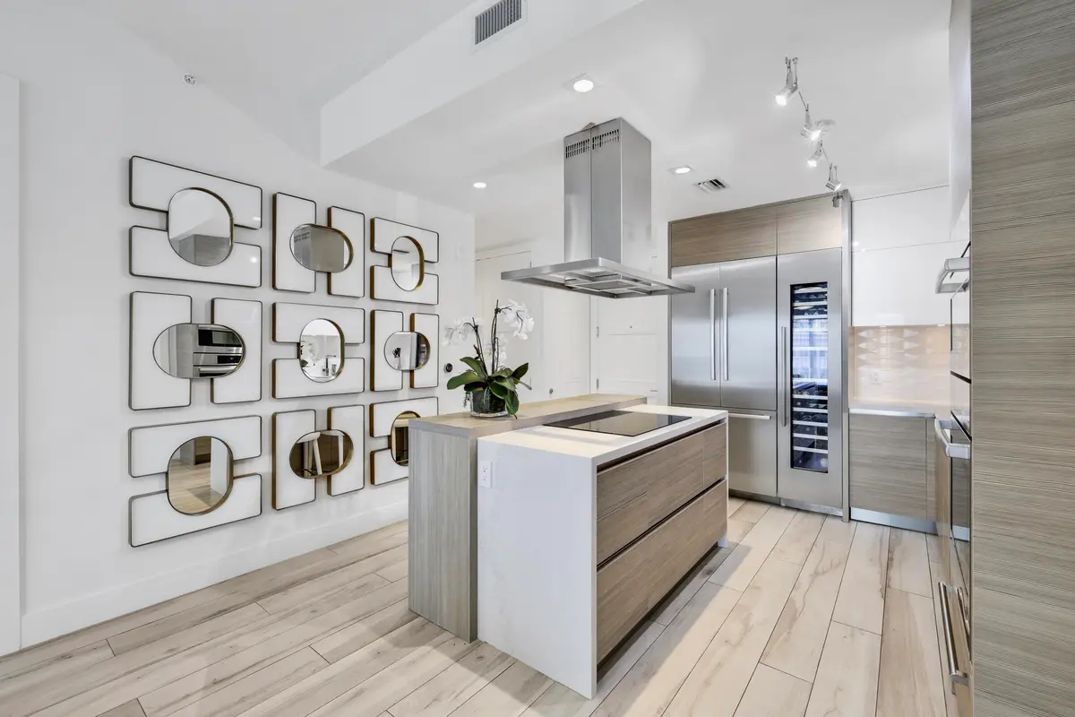 Sophisticated kitchen at 155 E Boca Raton Road 413, Boca Raton