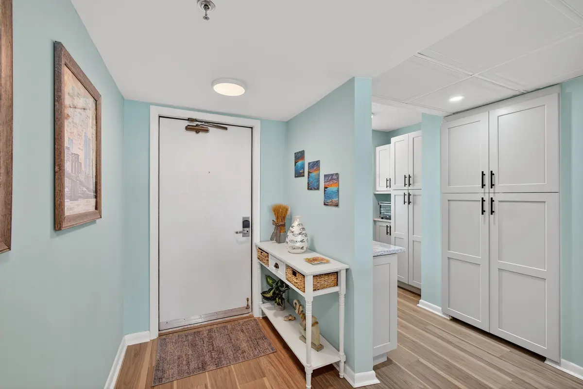 22-web-or-mls-041_5P1A3556 at 9650 S Ocean Drive 302, Jensen Beach