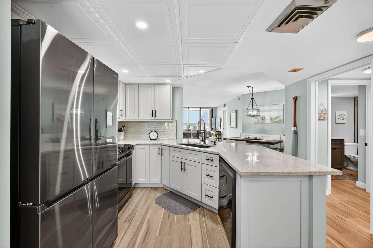 25-web-or-mls-047_5P1A3576 at 9650 S Ocean Drive 302, Jensen Beach