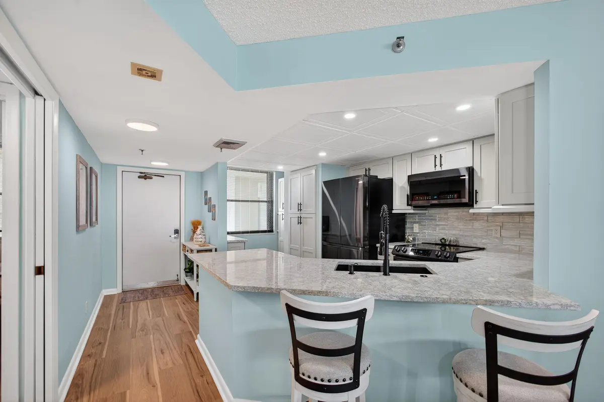 26-web-or-mls-052_5P1A3589 at 9650 S Ocean Drive 302, Jensen Beach