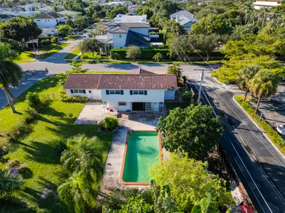 233 NE 11th Street, Boca Raton – sold