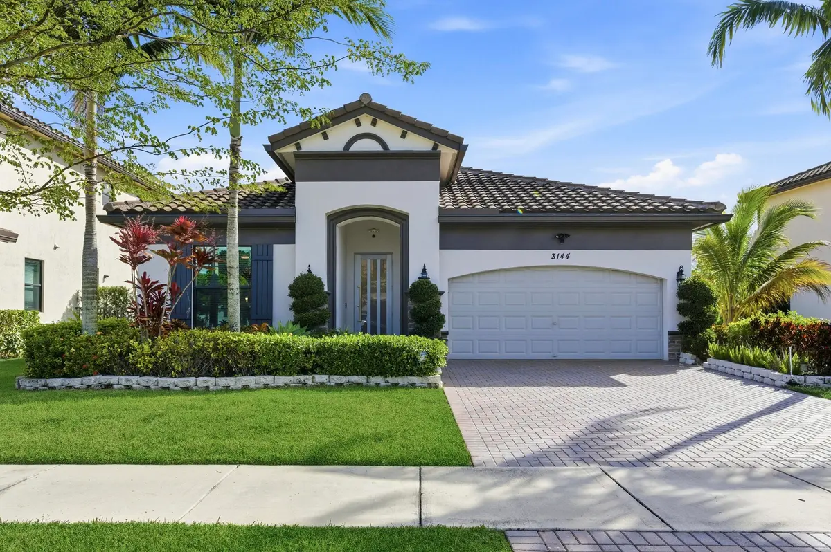 _DSC2428_with_grass at 3144 Streng Lane, Royal Palm Beach