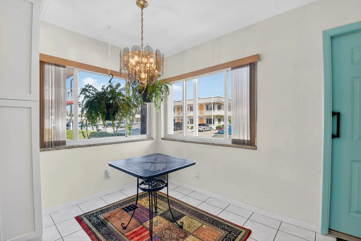Dining Room Area at 3320 Lake Osborne Drive 102, Lake Worth Beach