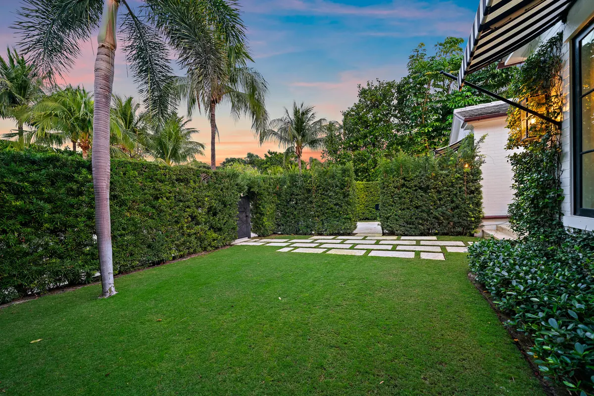 2b at 160 Chilean Avenue, Palm Beach