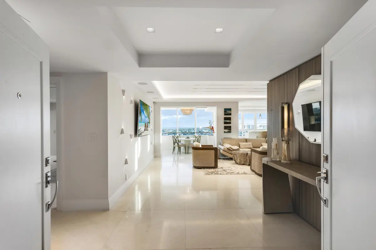 mls_FOYER_STRAIGHT_EB at 50 East Road 12g (penthouse), Delray Beach