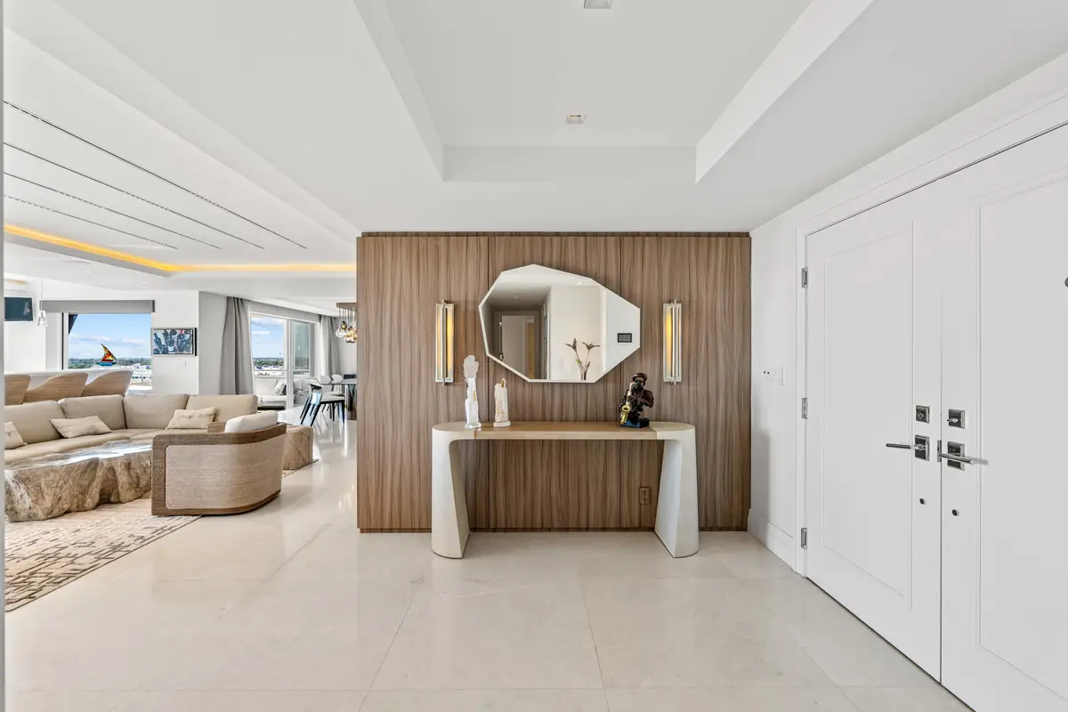 mls_FOYER_TABLE_DT at 50 East Road 12g (penthouse), Delray Beach