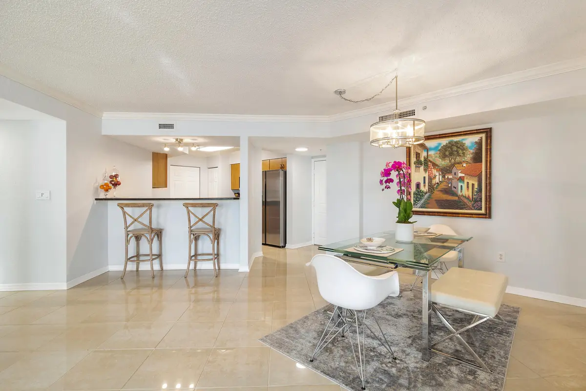 Dining Area at 1801 N Flagler Drive 639, West Palm Beach