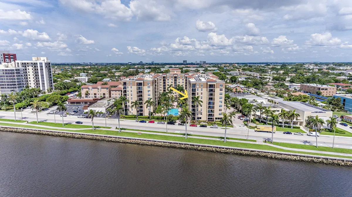 Aerial at 1801 N Flagler Drive 639, West Palm Beach