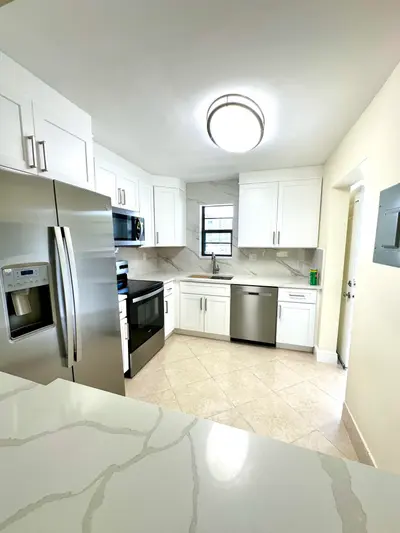 9440 SW 8th Street 109, Boca Raton – sold