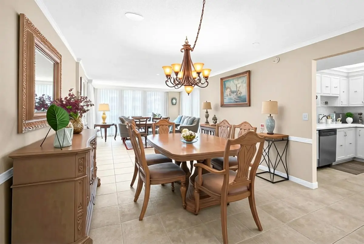 4. Dining Area at 3460 S Ocean Boulevard 314, Palm Beach