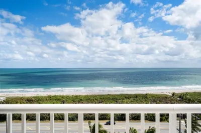 5051 N Highway A1a 12-1, Hutchinson Island – sold