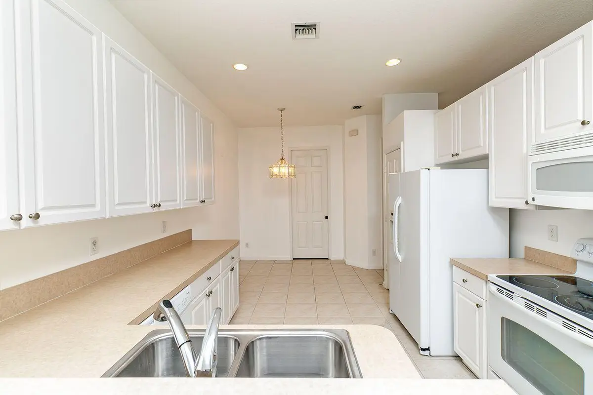 cedar dunes kitchen2-new at 2887 SW Cedar Dunes Drive, Port St. Lucie