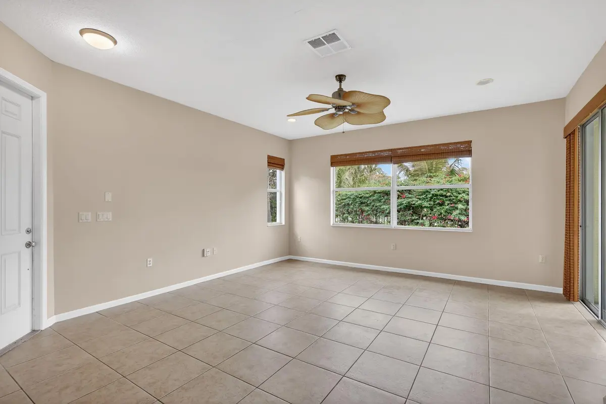 10-web-or-mls-7R7A2138 at 906 Mariner Bay Boulevard, Hutchinson Island