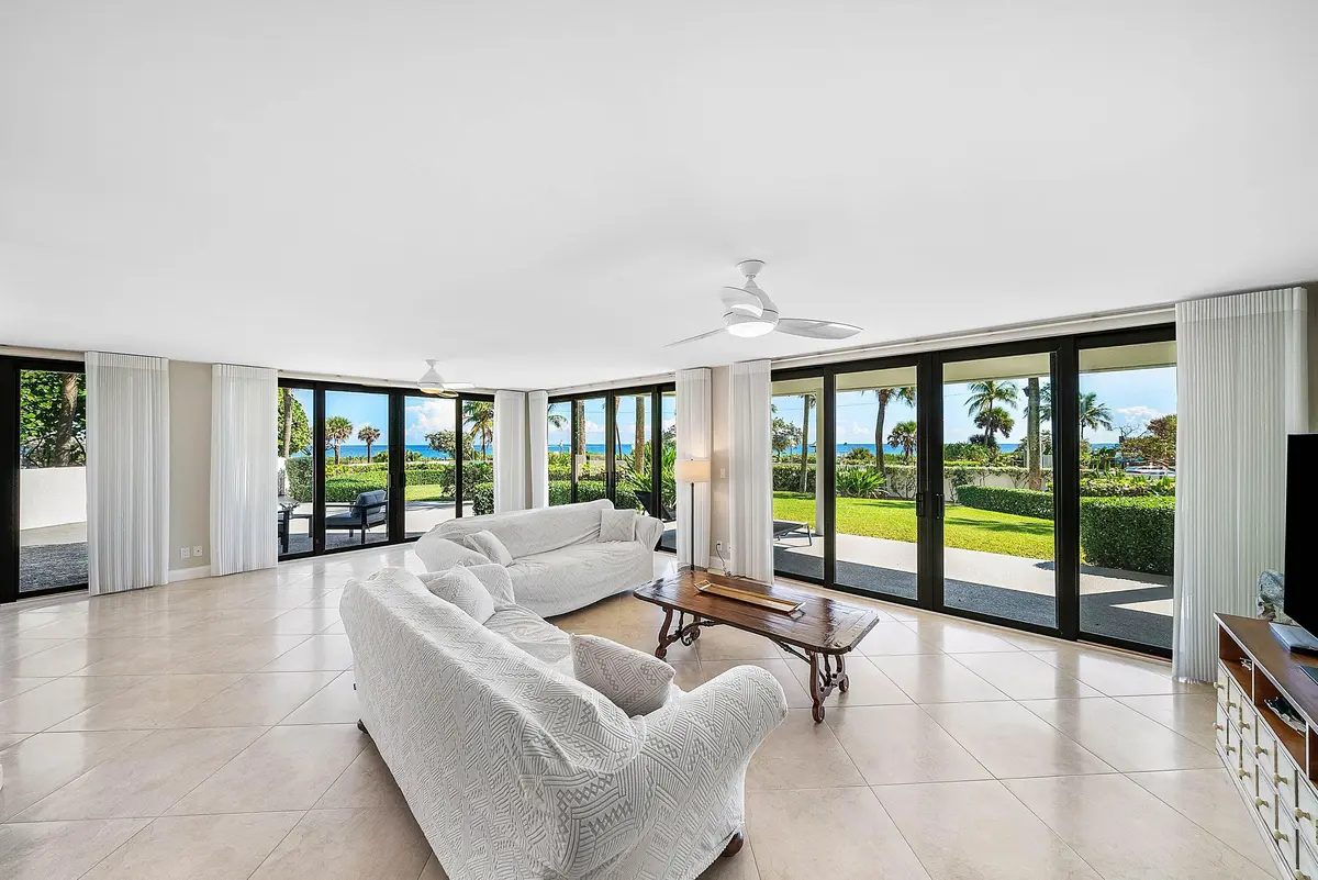 005-120SouthOceanBoulevard-1A-DelrayBeac at 120 S Ocean Boulevard 1a, Delray Beach