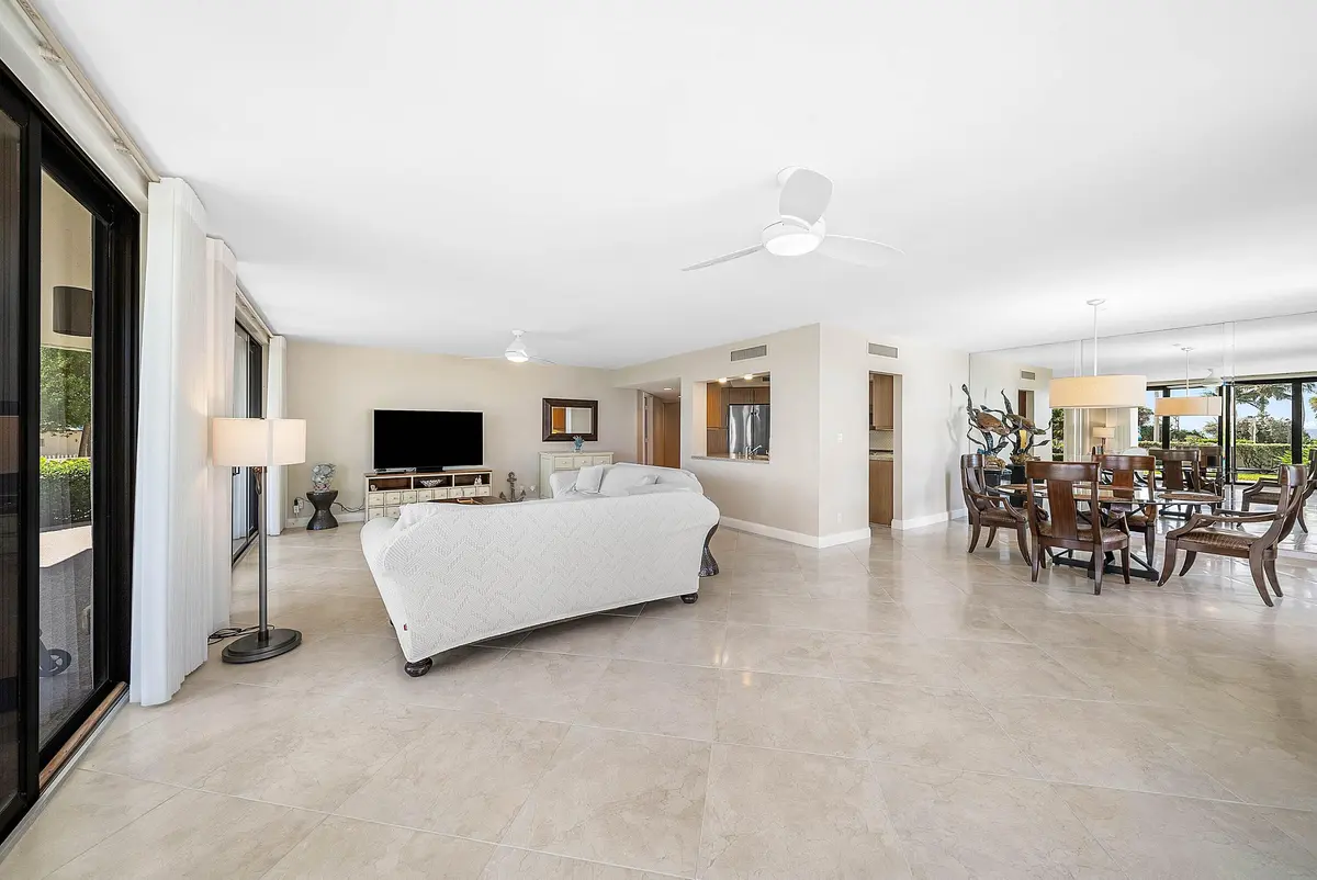 007-120SouthOceanBoulevard-1A-DelrayBeac at 120 S Ocean Boulevard 1a, Delray Beach