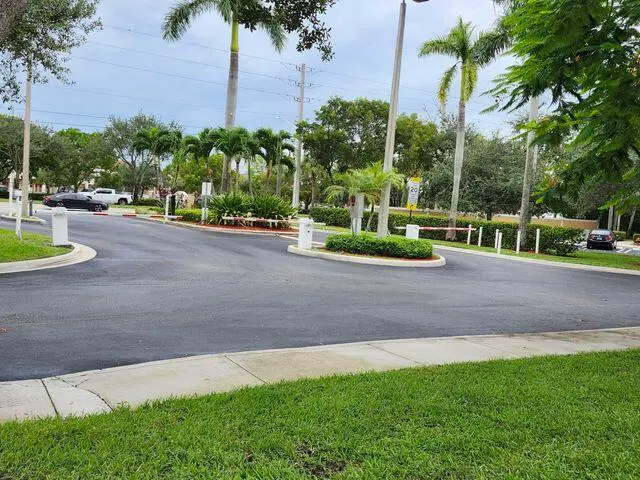SECURITY GATE at 3810 N Jog Road 202, West Palm Beach