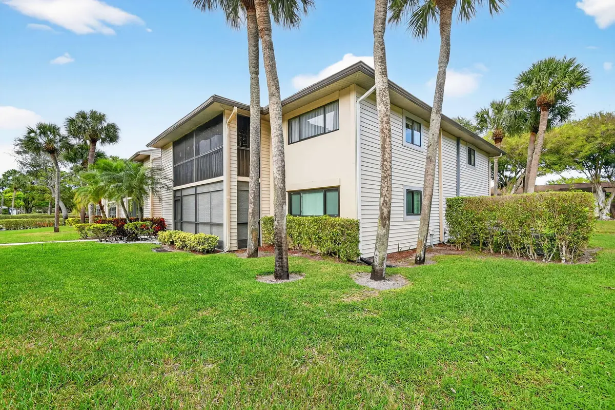 3-web-or-mls-DSC_1103 at 15488 Lakes Of Delray Boulevard 207, Delray Beach