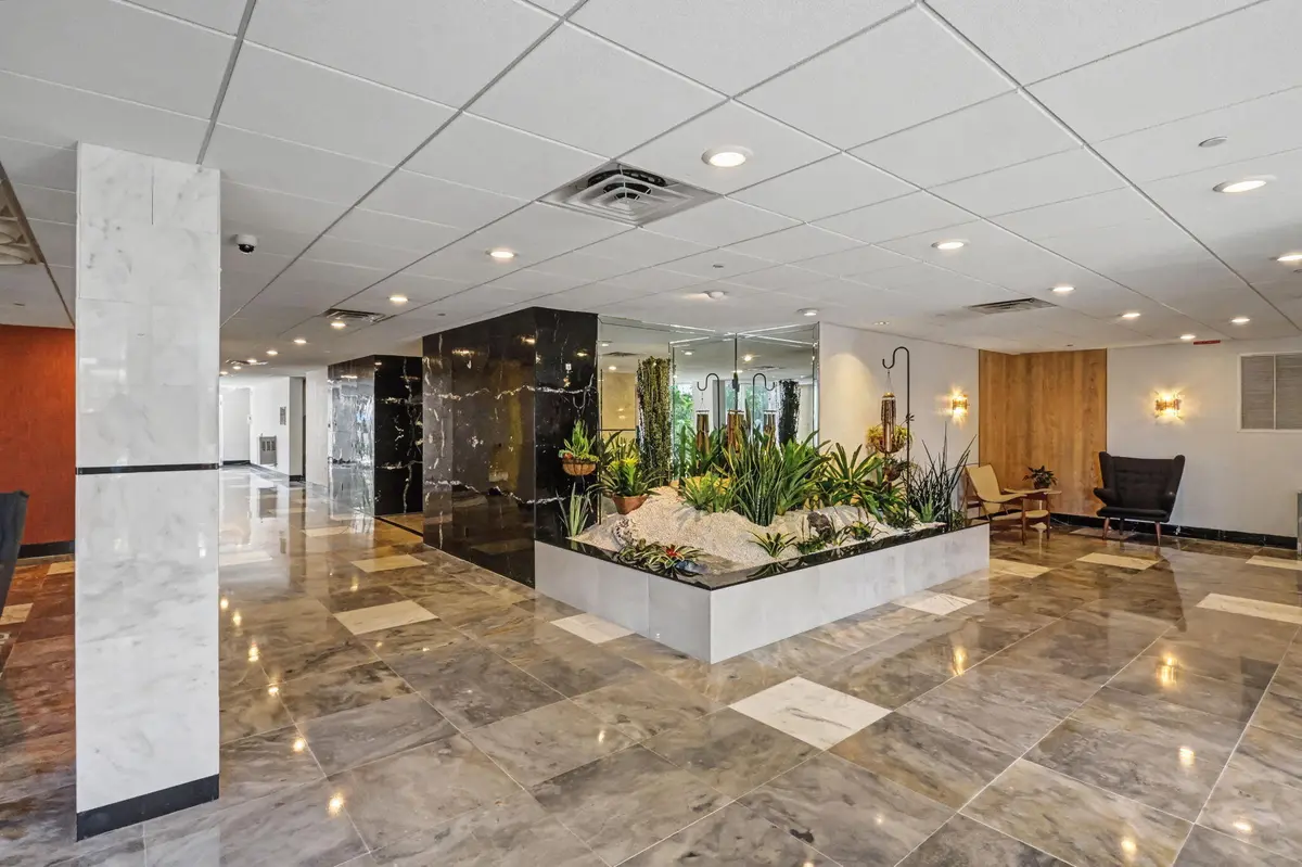 29-web-or-mls-0E2A7420 at 3333 NE 34th Street 314, Fort Lauderdale