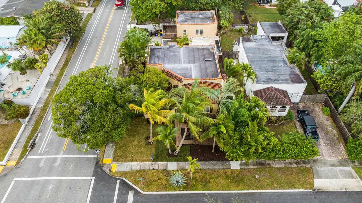 DJI_20260126151827_0130_D at 735 Colonial Road, West Palm Beach