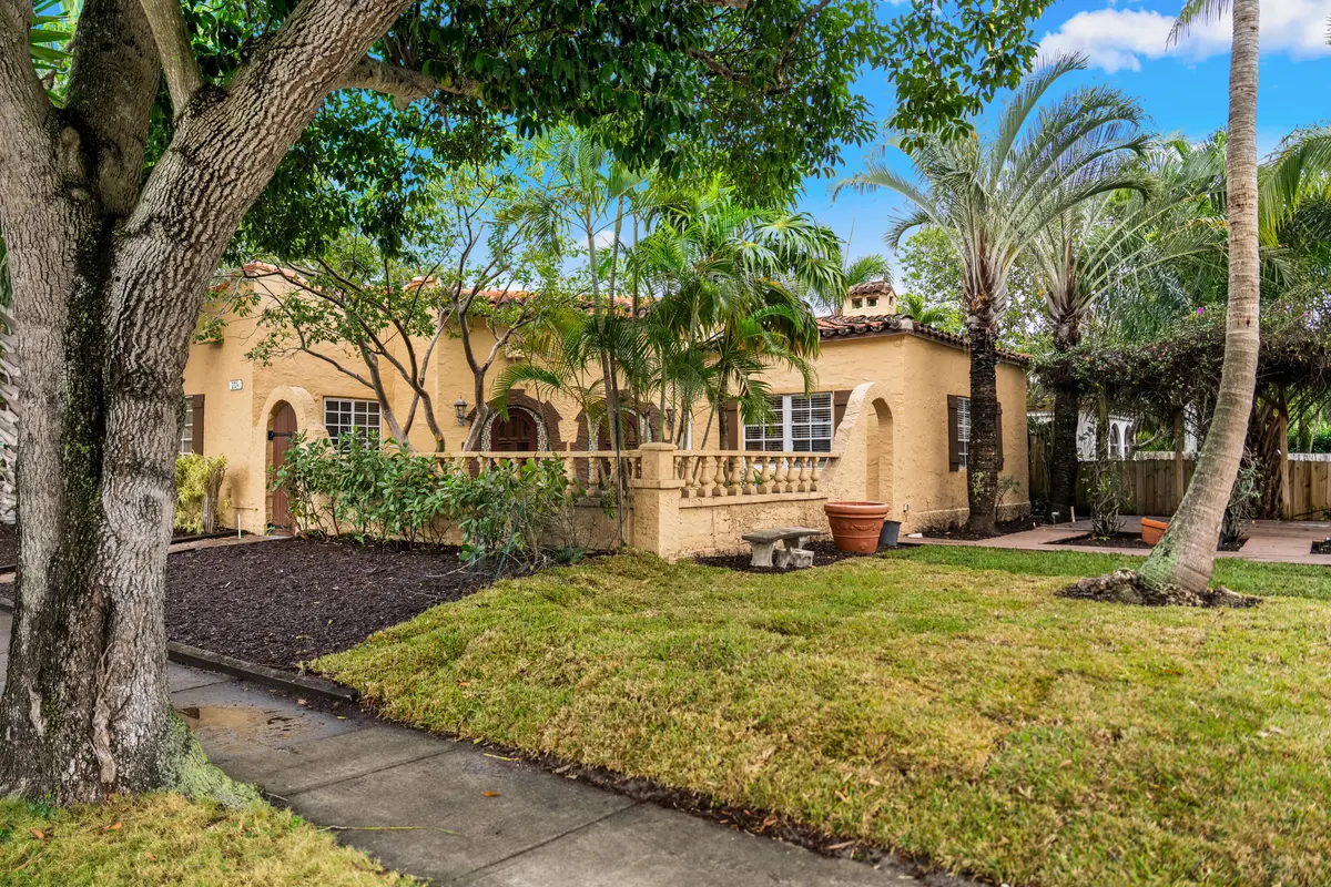 DSC03016 at 735 Colonial Road, West Palm Beach