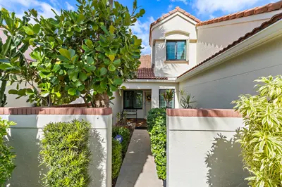 703 Sea Oats Drive C-4, Juno Beach – sold