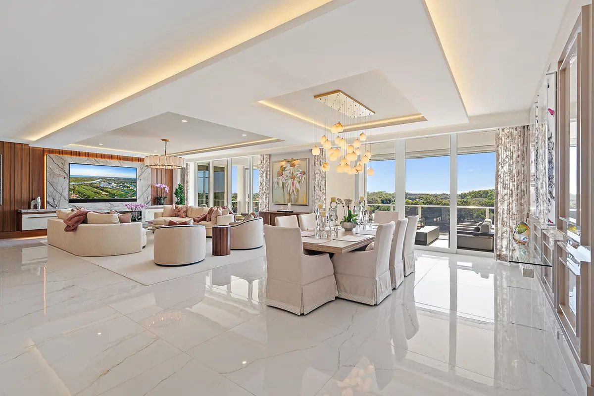 Great Room at 2720 Donald Ross Road 505, Palm Beach Gardens