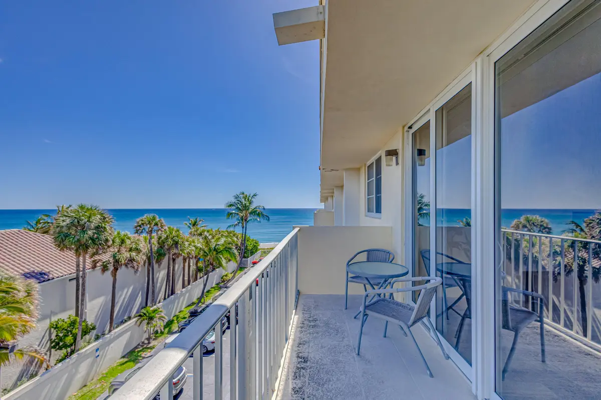 39_5d1a1566 at 630 Ocean Drive 505, Juno Beach