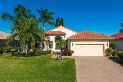 486 NW Blue Lake Drive, Port St. Lucie – sold