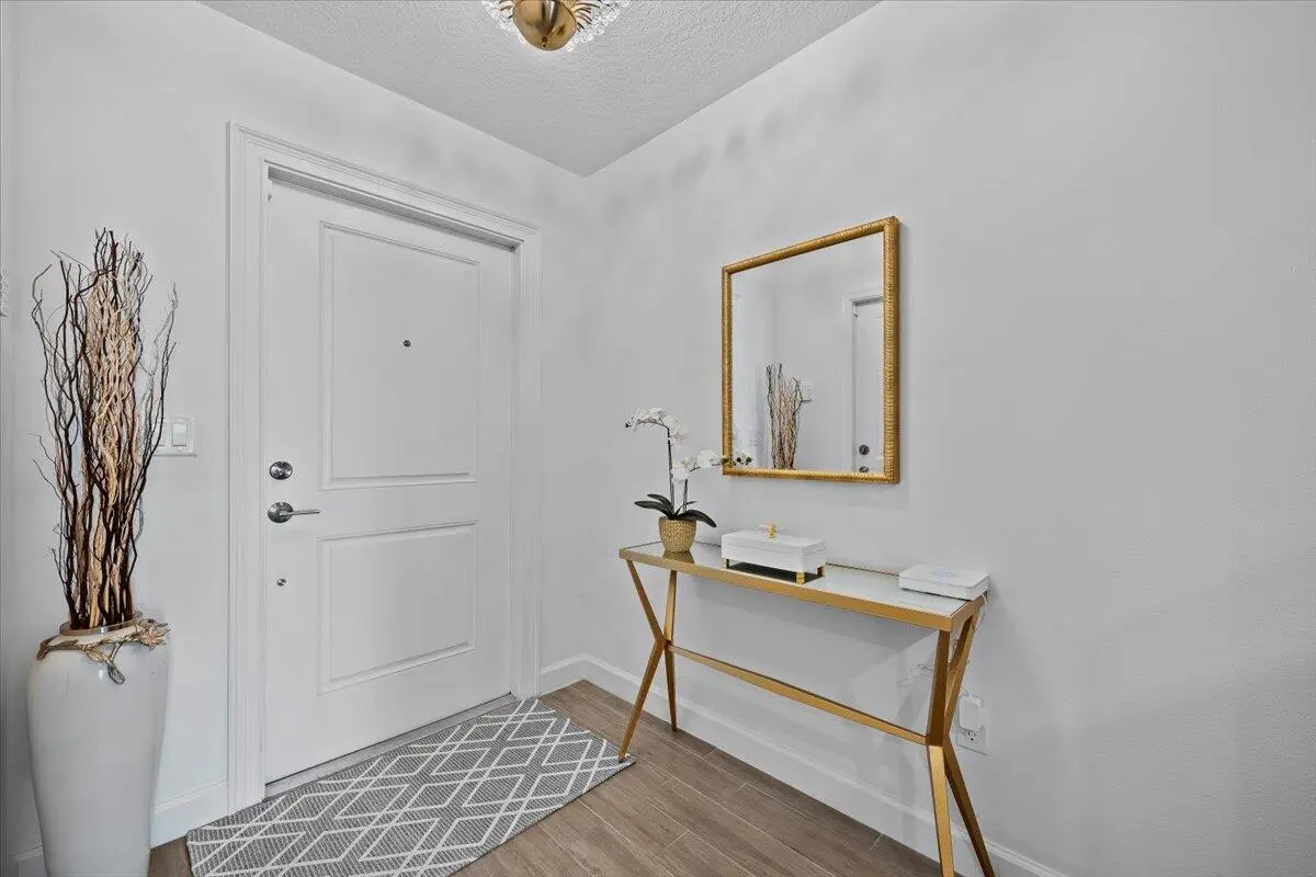 Welcome ! at 6013 Woods Edge Circle, Riviera Beach
