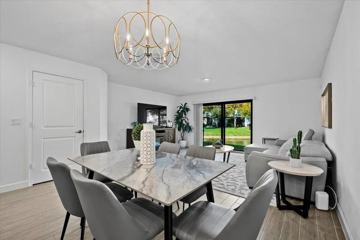 Dining Room at 6013 Woods Edge Circle, Riviera Beach