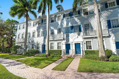 238 W Thatch Palm Circle, Jupiter – sold