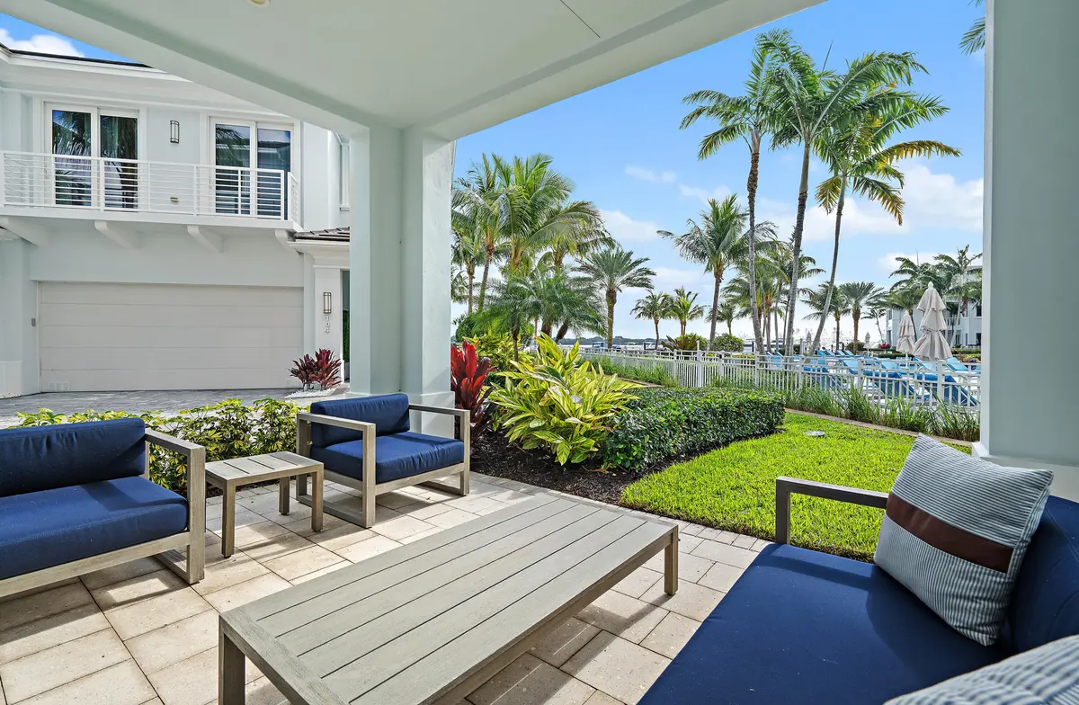 106 Water Club Court North - MLS7 at 106 Water Club Court, North Palm Beach