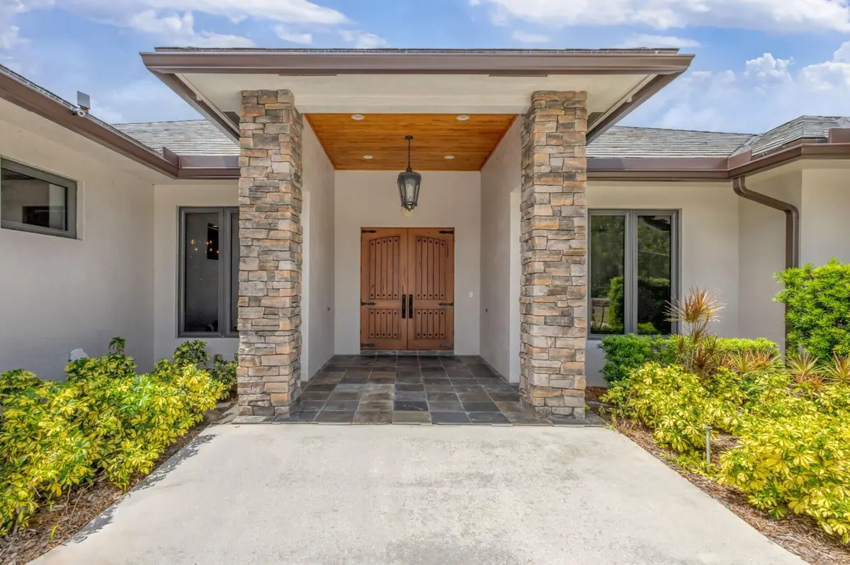 rustic lakes at 11085 86TH Street, West Palm Beach