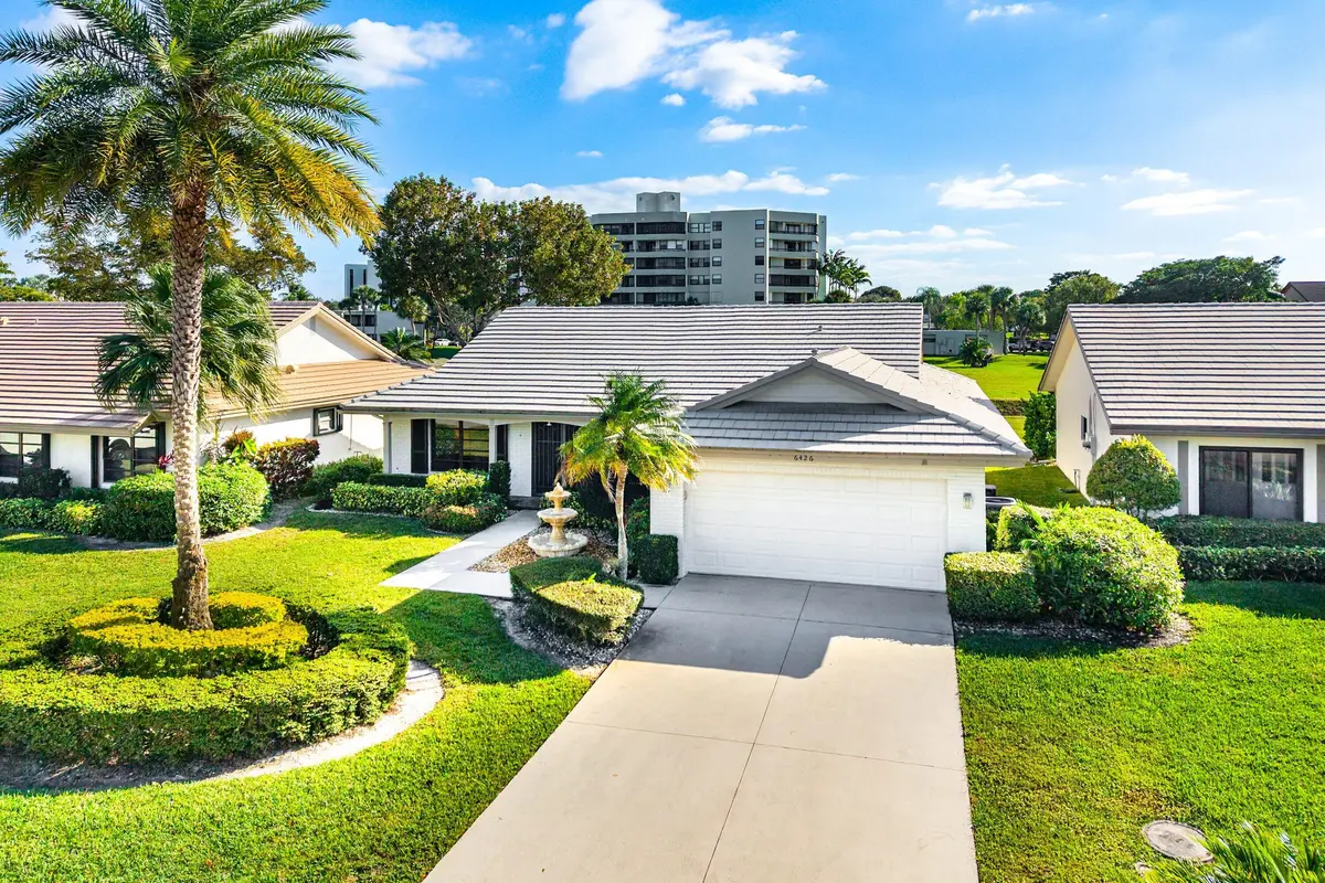 Casabella Ln. at 6426 Casabella Lane, Boca Raton